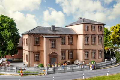 Faller H0 - 130784 - Waldorfschule - Artikelbild