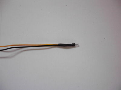 Piko H0 - 56090 - Ersatzglühlampe (2 Stck.) 14 V / 40 mA - Artikelbild