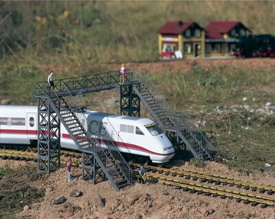 Piko G - 62032 - G Bahnüberführung Neustadt - Artikelbild