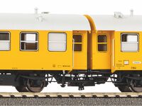 Piko H0 - 55919 - 2er Set Wohn-/Werkstattwagen 3yg Bahnbau DB AG VI Wechselstromversion, inkl. PIKO Sound-Decoder