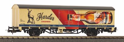 Piko H0 - 27727 - Gedeckter Güterwagen Rugenbräu BLS VI - Artikelbild