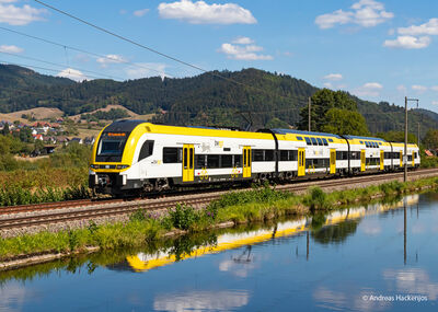 Trix H0 - 25463 - Elektrotriebzug Siemens Desiro HC - Artikelbild