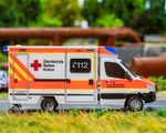Faller 0 - 161321 - Car System Digital MB Sprinter Rettungswagen DRK (HERPA) - Artikelbild