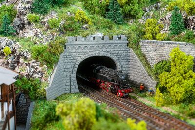 Faller N - 272588 - 2 Tunnelportale, 2-gleisig - Artikelbild