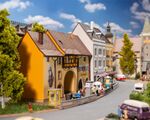 Faller N - 232167 - Altstadthäuser Maximilianstraße - Artikelbild