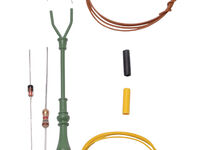 Viessmann H0 - 6728 - H0 Bausatz Einheits-Gaslaterne grün, LED warmweiß