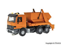 Viessmann H0 - 8040 - H0 MB ACTROS 3-achs Absetzkipper mit Rundum- leuchten, kommunalorange, Basis, Funktionsmodell