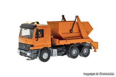 Viessmann H0 - 8040 - H0 MB ACTROS 3-achs Absetzkipper mit Rundum- leuchten, kommunalorange, Basis, Funktionsmodell - Artikelbild