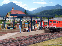Vollmer H0 - 43537 - H0 Bahnsteig Kreuzeck