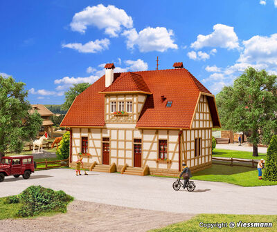 Vollmer H0 - 43654 - H0 Fachwerk-Siedlungshaus - Artikelbild