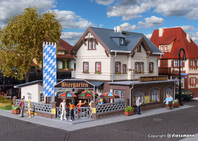 Vollmer H0 - 43663 - H0 Bahnhofsgaststätte - Artikelbild