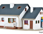 Vollmer H0 - 43723 - H0 Wohnhaus mit Ladengeschäft - Artikelbild