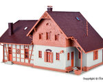Vollmer H0 - 43744 - H0 Bauernhaus mit Remise - Artikelbild