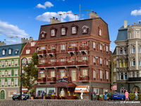 Vollmer H0 - 43782 - H0 City-Hotel mit LED-Beleuchtung, Funktionsbausatz