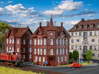 Vollmer H0 - 43807 - H0 Eisenbahner-Wohnhaus, Eckhaus