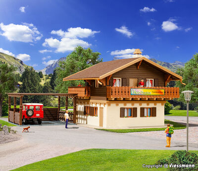 Vollmer H0 - 43961 - H0 Pension mit Carport - Artikelbild
