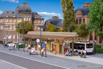Vollmer H0 - 45149 - H0 Busstation, überdacht - Artikelbild