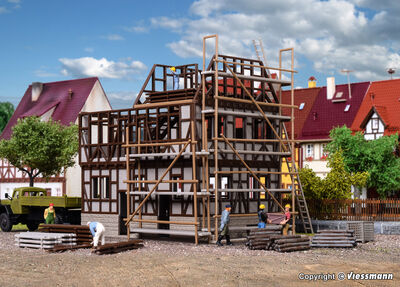Vollmer H0 - 46889 - H0 Fachwerk-Rohbau - Artikelbild
