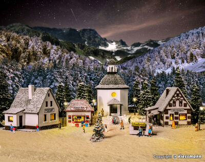 Vollmer N - 47613 - N Weihnachtsdorf mit LED-Beleuchtung, Funktionsbausatz - Artikelbild