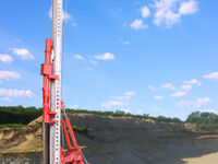 Kibri H0 - 11253 - H0 LIEBHERR 974 mit Ramm- und Ziehgerät
