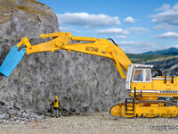 Kibri H0 - 11271 - H0 LIEBHERR 974 mit Abbruchmeißel und Schutzkäfig