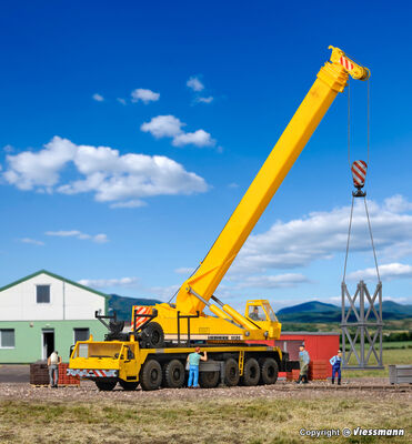 Kibri H0 - 13012 - H0 LIEBHERR Teleskopkran 1120 mit Gitterspitze - Artikelbild