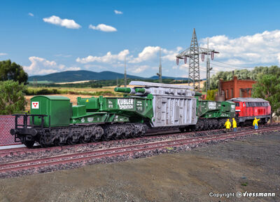 Kibri H0 - 16500 - H0 Schienentiefladewagen MAN Uaai 687.9 mit Transformator Spedition KÜBLER - Artikelbild