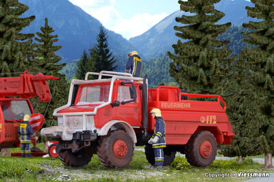 Kibri H0 - 18270 - H0 Feuerwehr UNIMOG Waldbrandlöschfahrzeug - Artikelbild