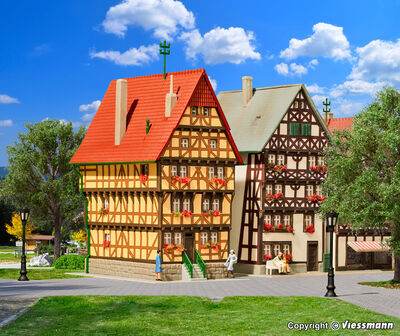 Kibri Z - 36407 - Z Haus am Kirchplatz in Alsfeld - Artikelbild