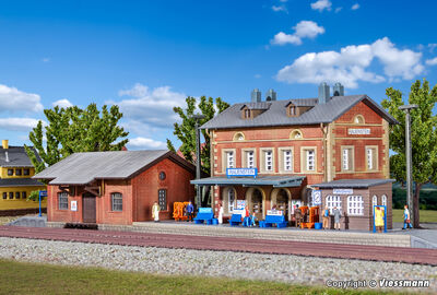 Kibri N - 37396 - N Bahnhof Rauenstein mit Güterschuppen - Artikelbild