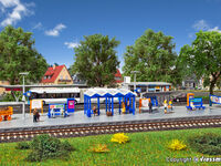 Kibri H0 - 38108 - H0 Deko-Set Rund um den Bahnhof