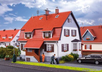 Kibri H0 - 38162 - H0 Wohnhaus mit Erker - Artikelbild