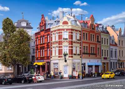 Kibri H0 - 38355 - H0 Eckhaus am Hanseplatz - Artikelbild
