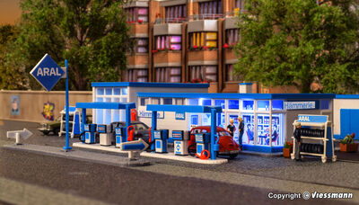 Kibri H0 - 38541 - H0 ARAL Tankstelle - Artikelbild