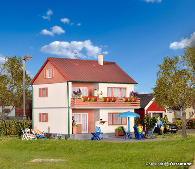 Kibri H0 - 38723 - H0 Zweifamilienhaus - Artikelbild