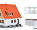 Kibri H0 - 38748 - H0 Einfamilienhaus mit Terrasse, Garage und Pergola - Artikelbild