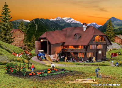Kibri H0 - 38808 - H0 Bauernhof im Emmental - Artikelbild