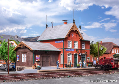 Kibri H0 - 39492 - H0 Bahnhof Reichelsheim - Artikelbild