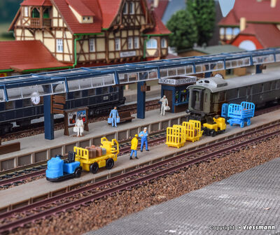 Vollmer N - 47503 - N Gepäckbahnsteig, fünfteilig - Artikelbild