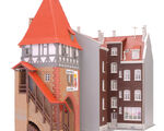Kibri - 12507 - H0 Hotel Ritter mit Stadttor - Artikelbild