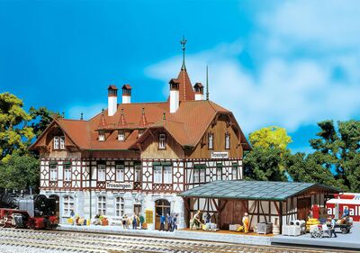 Faller H0 - 110114 - Bahnhof Trossingen - Artikelbild