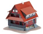 Faller H0 - 130587 - Fachwerkhaus mit Brunnen - Artikelbild