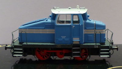 Hobbytrade ADE 155018 DH 360 ca Henschel blau Ep. III NEU - OVP - Artikelbild