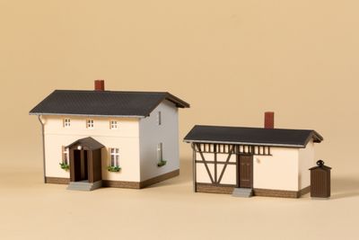 Auhagen 13347 Bahnwärterwohnhaus mit Nebengebäude NEU - OVP - Artikelbild