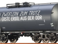 Brawa 67712 Leichtbaukesselwagen ERDÖL DR Ep. III NEU - OVP