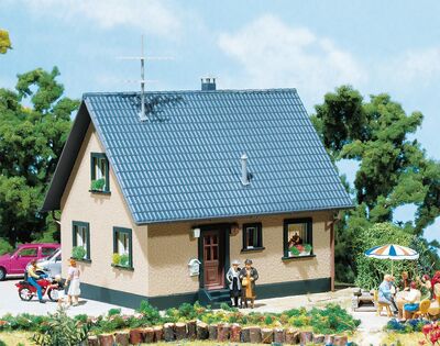 Faller - 130223 - Einfamilienhaus - Artikelbild