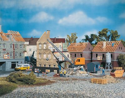 Faller H0 - 130466 - Abbruchhaus mit Bagger - Artikelbild
