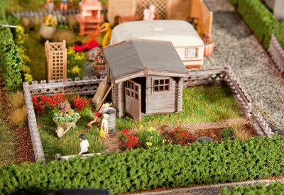 Faller H0 - 180492 - Schrebergarten mit kleinem Gartenhäuschen - Artikelbild