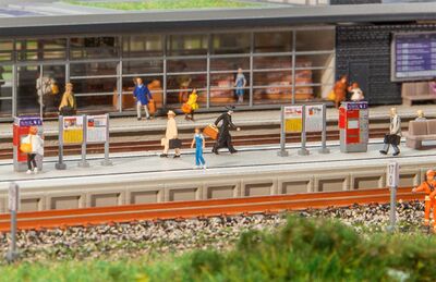 Faller N - 222111 - Moderner Bahnsteig mit Zubehör - Artikelbild