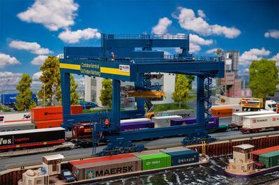 Faller H0 - 120291 - Containerbrücke GVZ Hafen Nürnberg - Artikelbild